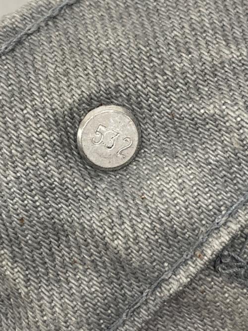 LEVI'S（リーバイス）LEVI'S (リーバイス) デニムパンツ グレー サイズ:SIZE 71cm (W28)の古着・服飾アイテム