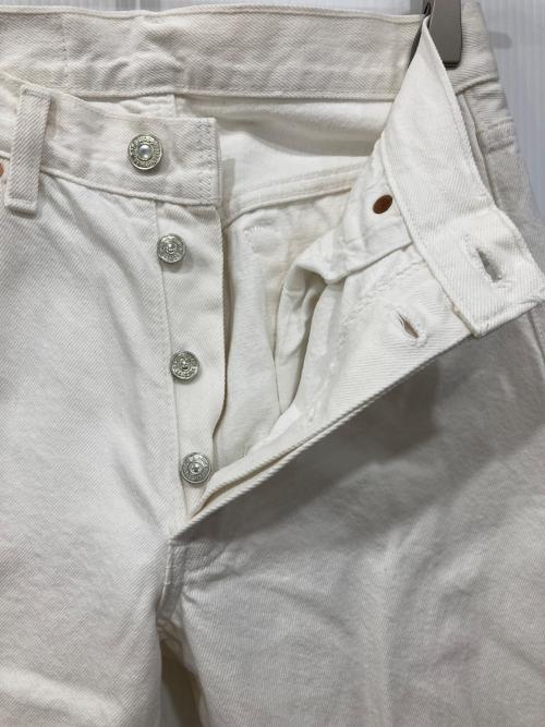 LEVI'S（リーバイス）LEVI'S (リーバイス) ボタンフライデニムパンツ ホワイト サイズ:SIZE 71cm (W28)の古着・服飾アイテム