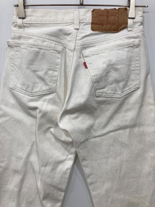 LEVI'S（リーバイス）LEVI'S (リーバイス) ボタンフライデニムパンツ ホワイト サイズ:SIZE 71cm (W28)の古着・服飾アイテム