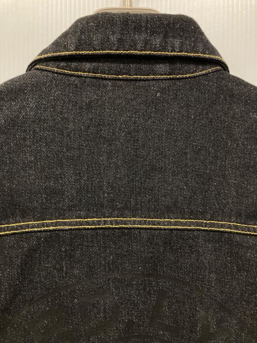 Lyft（リフト）Lyft (リフト) BACK EMBLEM DENIM JACKET ブラック サイズ:Lの古着・服飾アイテム