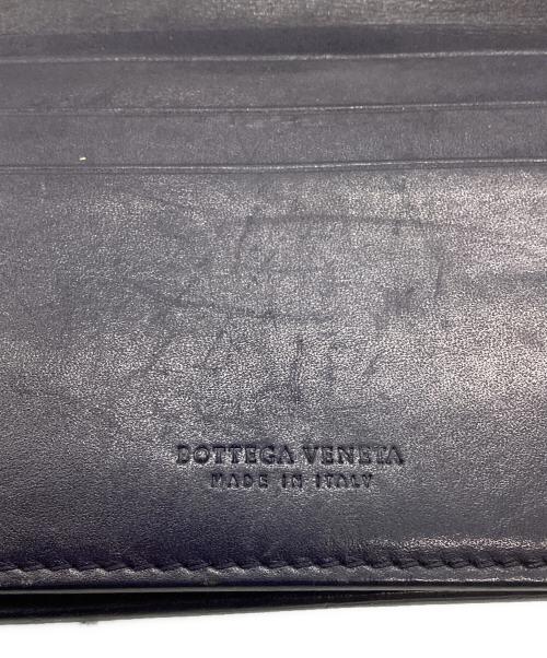 BOTTEGA VENETA（ボッテガベネタ）BOTTEGA VENETA (ボッテガベネタ) イントレチャート 2つ折財布 ネイビーの古着・服飾アイテム