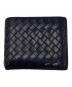 BOTTEGA VENETA（ボッテガベネタ）の古着「イントレチャート 2つ折財布」｜ネイビー