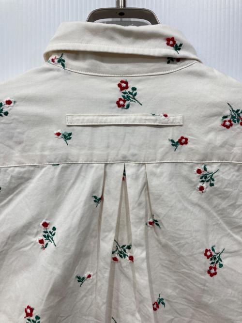 ticca（ティッカ）TICCA (ティッカ) フラワー柄シャツ アイボリー サイズ:Freeの古着・服飾アイテム