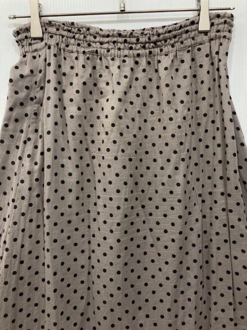 ne quittez pas（ヌキテパ）ne quittez pas (ヌキテパ) ドットプリントフレアスカート ベージュ×ブラック サイズ:Mの古着・服飾アイテム