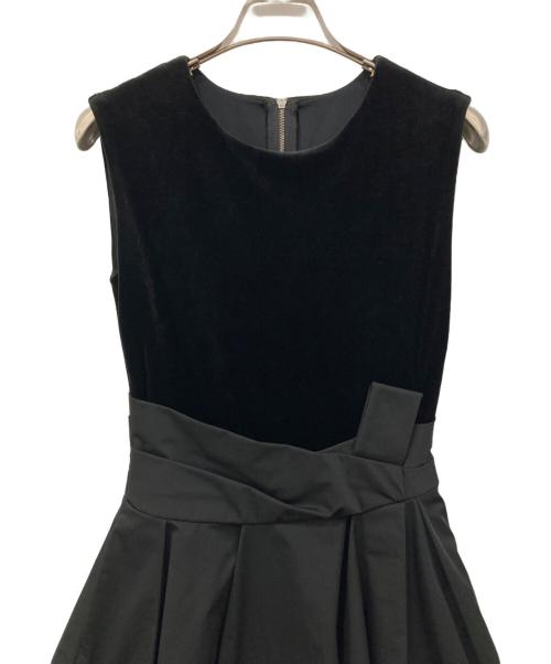 VELOUR NOIR by FOXEY NEWYORK（ベロア ノワール by フォクシー ニューヨーク）VELOUR NOIR by FOXEY NEWYORK (ベロア ノワール by フォクシー ニューヨーク) ベロア切替ワンピース ブラック サイズ:38の古着・服飾アイテム
