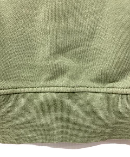 STONE ISLAND（ストーンアイランド）STONE ISLAND (ストーンアイランド) クルーネックスウェット カーキ サイズ:Mの古着・服飾アイテム