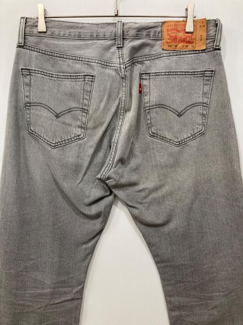 LEVI'S（リーバイス）LEVI'S (リーバイス) デニムパンツ グレー サイズ:SIZE 86cm (W34)の古着・服飾アイテム