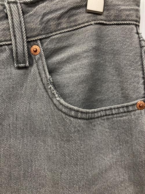 LEVI'S（リーバイス）LEVI'S (リーバイス) デニムパンツ グレー サイズ:SIZE 86cm (W34)の古着・服飾アイテム