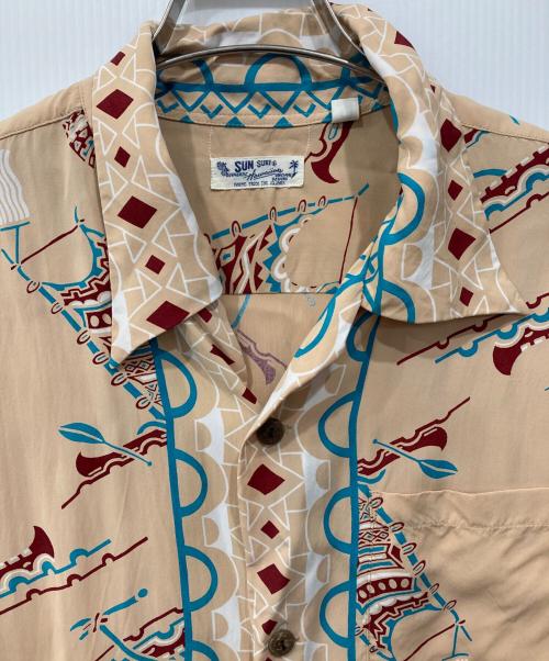 Sun Surf（サンサーフ）Sun Surf (サンサーフ) RAYON HAWAIIAN SHIRT ベージュ サイズ:Mの古着・服飾アイテム
