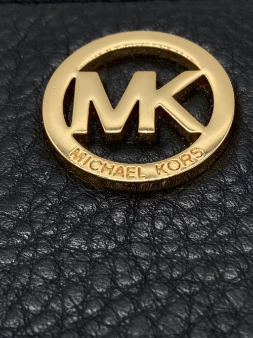 MICHAEL KORS（マイケルコース）MICHAEL KORS (マイケル・コース) ラウンドジップウォレット ブラックの古着・服飾アイテム