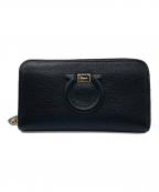 Salvatore Ferragamoサルヴァトーレ フェラガモ）の古着「ラウンドファスナーウォレット」｜ブラック