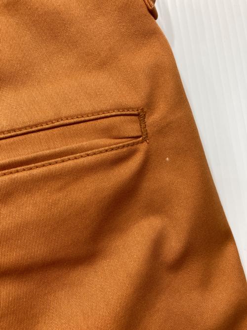 LEVI'S（リーバイス）LEVI'S (リーバイス) テーパードパンツ ベージュ サイズ:SIZE 76cm (W30)の古着・服飾アイテム