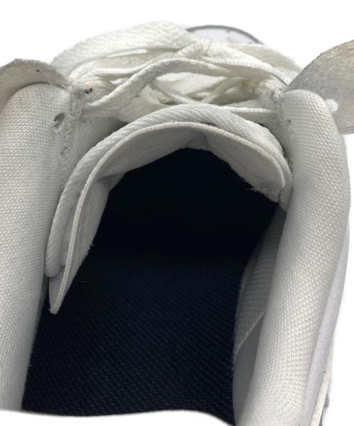 NIKE（ナイキ）NIKE (ナイキ) ローカットスニーカー ホワイト サイズ:24の古着・服飾アイテム