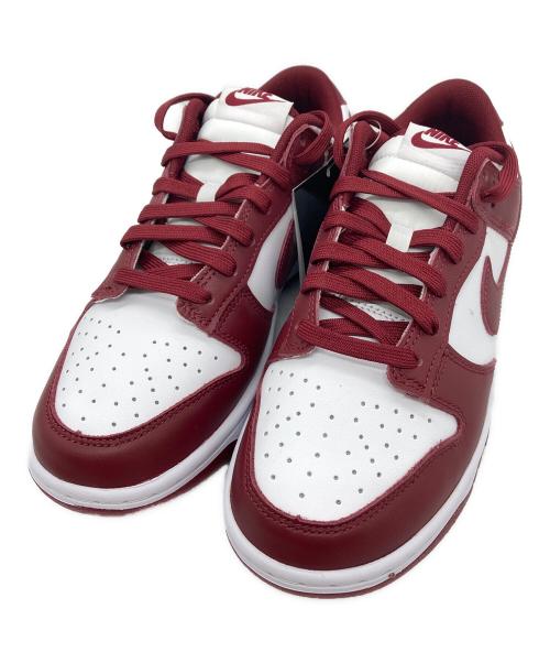 NIKE（ナイキ）NIKE (ナイキ) ローカットスニーカー ホワイト×レッド サイズ:26.5の古着・服飾アイテム