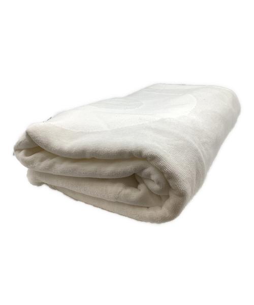 SUPREME（シュプリーム）SUPREME (シュプリーム) TONAL LOGO TOWEL / トーナル ロゴ タオル ホワイトの古着・服飾アイテム