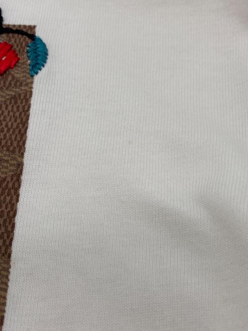 COACH（コーチ）COACH (コーチ) シグネチャー刺繍Tシャツ ホワイト サイズ:Sの古着・服飾アイテム