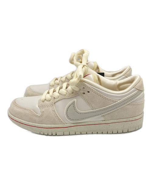 NIKE SB（ナイキエスビー）NIKE SB (ナイキエスビー) スニーカー ホワイト サイズ:23.5の古着・服飾アイテム