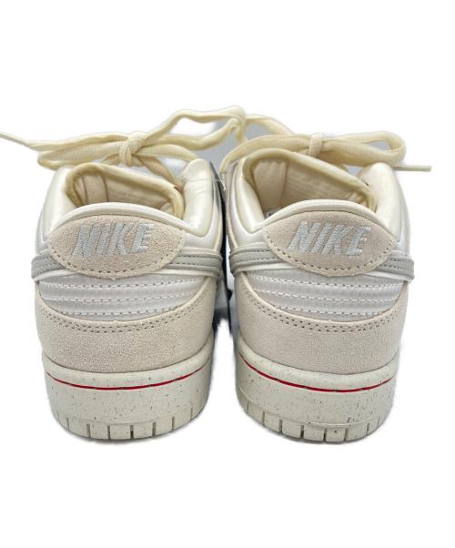 NIKE SB（ナイキエスビー）NIKE SB (ナイキエスビー) スニーカー ホワイト サイズ:23.5の古着・服飾アイテム