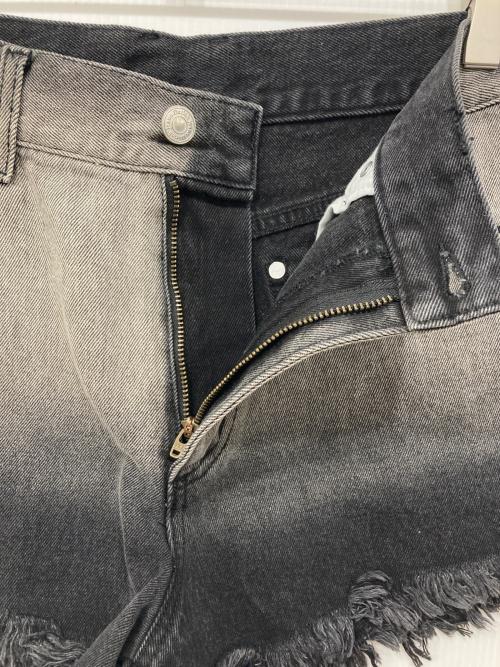 darich（ダーリッチ）Darich (ダーリッチ) グラデーションダメージデニムショートパンツ グレー サイズ:Mの古着・服飾アイテム