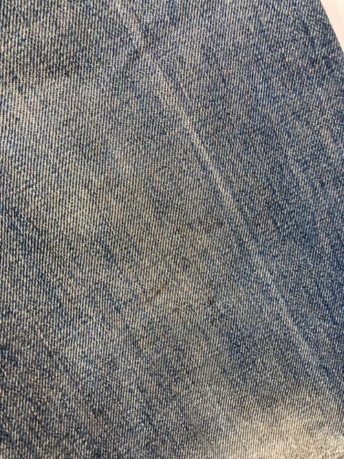 LEVI'S（リーバイス）LEVI'S (リーバイス) ダメージ加工ジーンズ ブルー サイズ:W31の古着・服飾アイテム