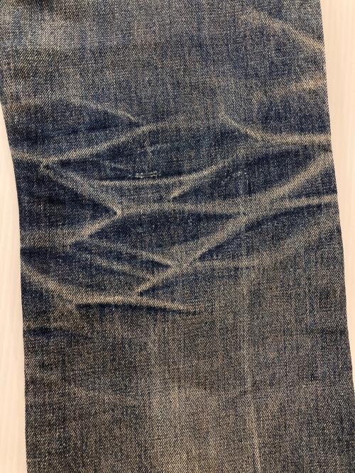 LEVI'S（リーバイス）LEVI'S (リーバイス) ダメージ加工ジーンズ ブルー サイズ:W31の古着・服飾アイテム