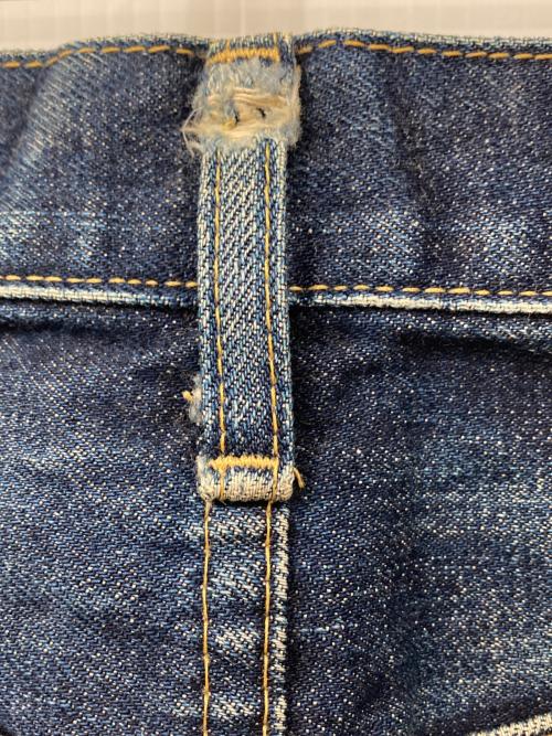 LEVI'S（リーバイス）LEVI'S (リーバイス) ダメージ加工ジーンズ ブルー サイズ:W31の古着・服飾アイテム