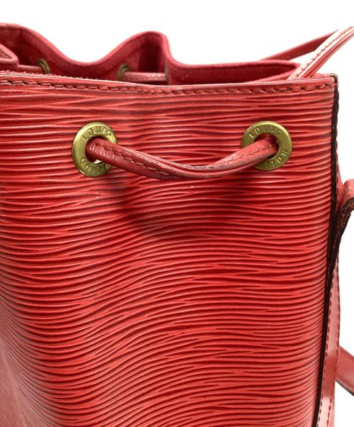LOUIS VUITTON（ルイ ヴィトン）LOUIS VUITTON (ルイ ヴィトン) 巾着ショルダーバッグ カスティリアン・ レッドの古着・服飾アイテム