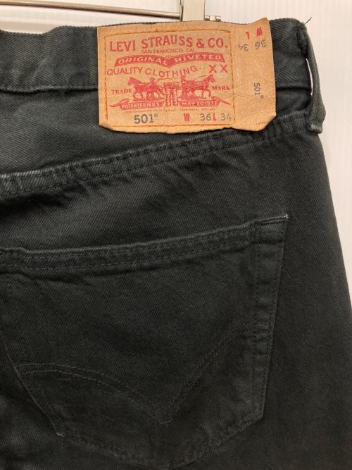 LEVI'S（リーバイス）LEVI'S (リーバイス) デニムパンツ ブラック サイズ:W36の古着・服飾アイテム