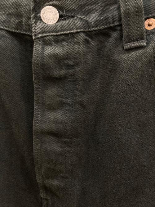 LEVI'S（リーバイス）LEVI'S (リーバイス) デニムパンツ ブラック サイズ:W36の古着・服飾アイテム