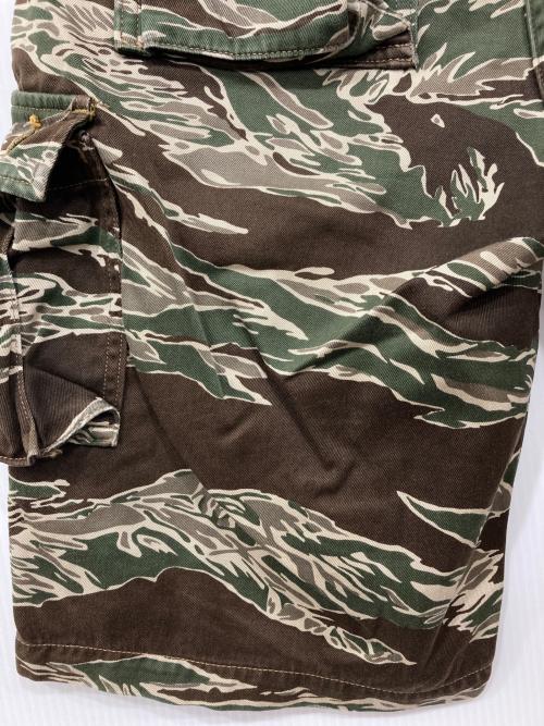 THE REAL McCOY'S（ザ・リアルマッコイズ）THE REAL McCOY'S (ザ・リアルマッコイズ) タイガーカモ ハーフパンツ カーキ サイズ:Mの古着・服飾アイテム