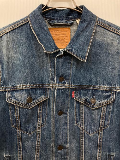 LEVI'S（リーバイス）LEVI'S (リーバイス) デニムジャケット インディゴ サイズ:Mの古着・服飾アイテム