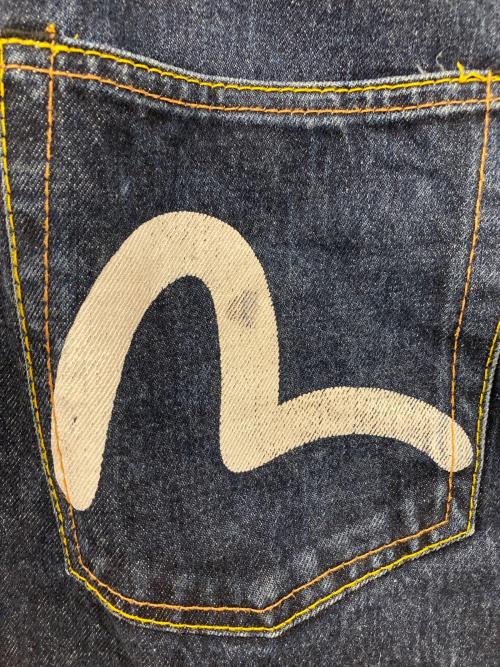 EVISU（エヴィス）EVISU (エヴィス) カモメプリントデニムパンツ インディゴ サイズ:SIZE 81cm (W32)の古着・服飾アイテム
