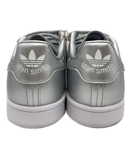 adidas（アディダス）adidas (アディダス) STAN SMITH EXCLUSIVE / スタン スミス エクスクルーシブ シルバー サイズ:24の古着・服飾アイテム