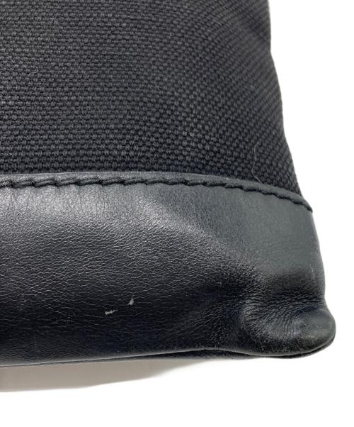 BALENCIAGA（バレンシアガ）BALENCIAGA (バレンシアガ) クラッチバッグ ブラックの古着・服飾アイテム