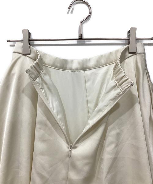 JENNE（ジェンヌ）JENNE (ジェンヌ) クリームバルーンスカート アイボリー サイズ:L 未使用品の古着・服飾アイテム