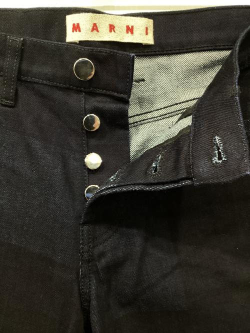MARNI（マルニ）MARNI (マルニ) 裾裏コーデュロイ デニムパンツ インディゴ サイズ:W23の古着・服飾アイテム