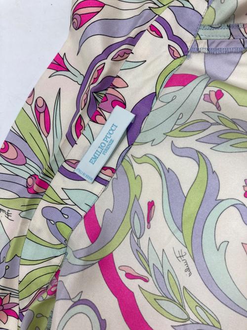 Emilio Pucci（エミリオ プッチ）Emilio Pucci (エミリオ プッチ) 総柄シルクシャツ マルチカラー サイズ:38の古着・服飾アイテム