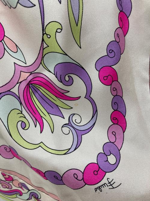 Emilio Pucci（エミリオ プッチ）Emilio Pucci (エミリオ プッチ) 総柄シルクシャツ マルチカラー サイズ:38の古着・服飾アイテム