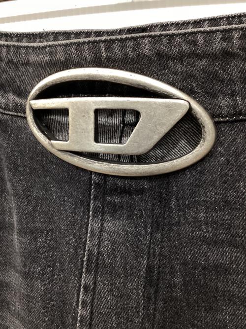 DIESEL（ディーゼル）DIESEL (ディーゼル) ストレートレッグジーンズ ブラック サイズ:30の古着・服飾アイテム
