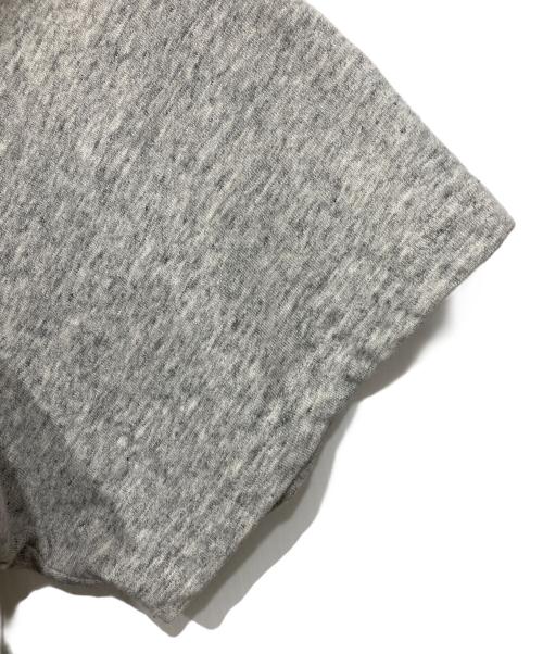 SUPREME（シュプリーム）Supreme (シュプリーム) カレッジ アップリケ S/S トップ グレー サイズ:XLの古着・服飾アイテム