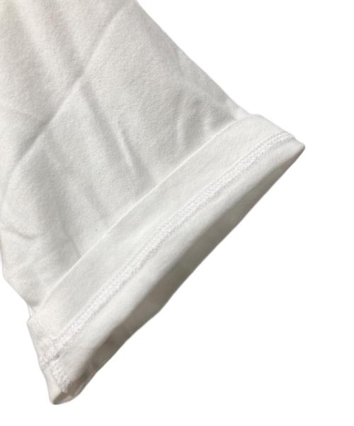 WHITE MOUNTAINEERING（ホワイトマウンテ二アニング）WHITE MOUNTAINEERING (ホワイトマウンテ二アニング) マウンテンロゴTシャツ ホワイト サイズ:2の古着・服飾アイテム