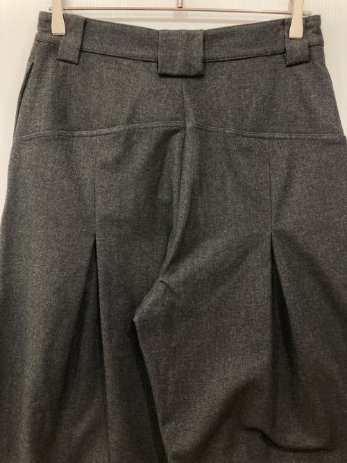 JCAESAR（ジェイシーザー）JCAESAR (ジェイシーザー) プリーツタックワイドパンツ グレー サイズ:Mの古着・服飾アイテム