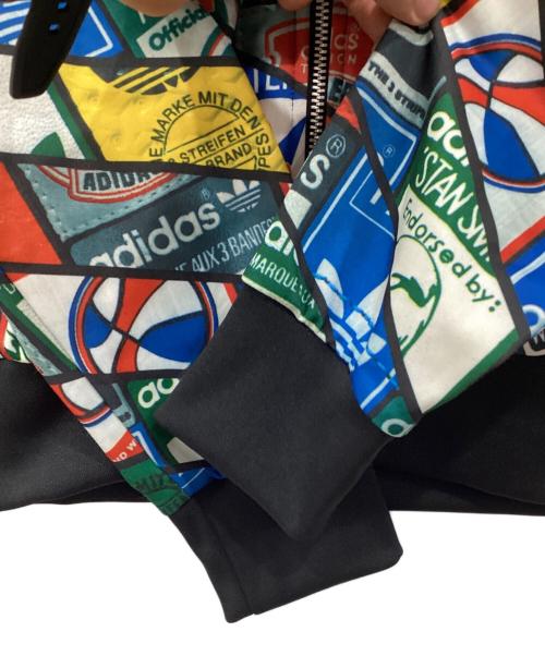 adidas（アディダス）adidas (アディダス) ラベルズ AOP スーパースタートラックジャケット マルチカラー サイズ:S 未使用品の古着・服飾アイテム