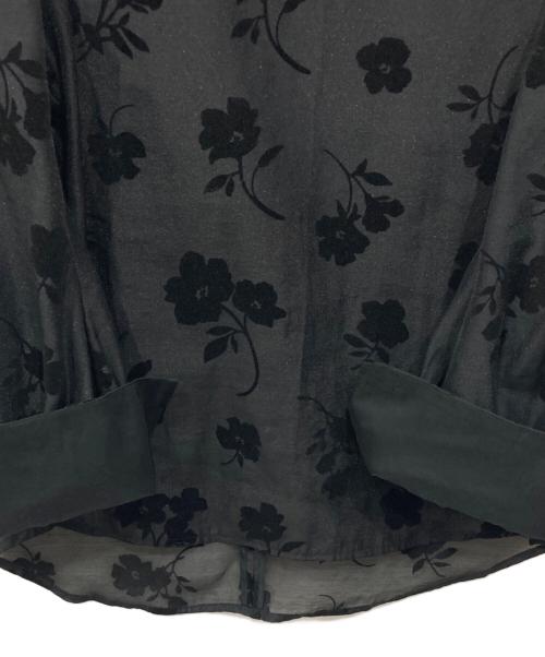 ROPE（ロペ）ROPE (ロペ) フロッキー花柄 シアーブラウス ブラック サイズ:Freeの古着・服飾アイテム