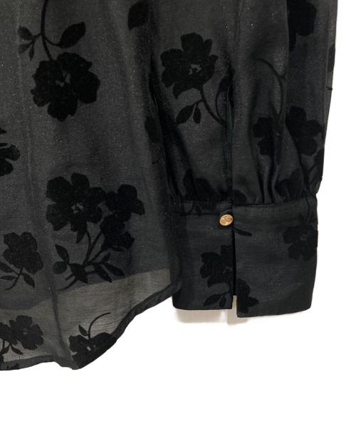 ROPE（ロペ）ROPE (ロペ) フロッキー花柄 シアーブラウス ブラック サイズ:Freeの古着・服飾アイテム