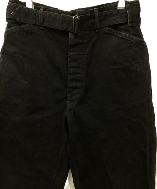 COMOLI（コモリ）COMOLI (コモリ) ブラックデニム ベルテッドパンツ ブラック サイズ:1の古着・服飾アイテム