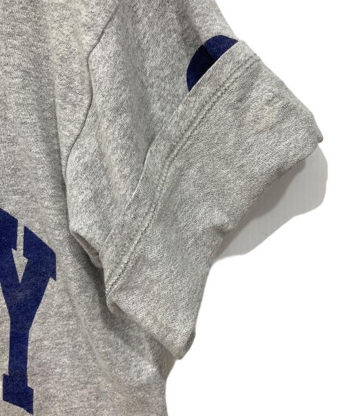 Champion（チャンピオン）Champion (チャンピオン) Tシャツ グレー サイズ:Mの古着・服飾アイテム