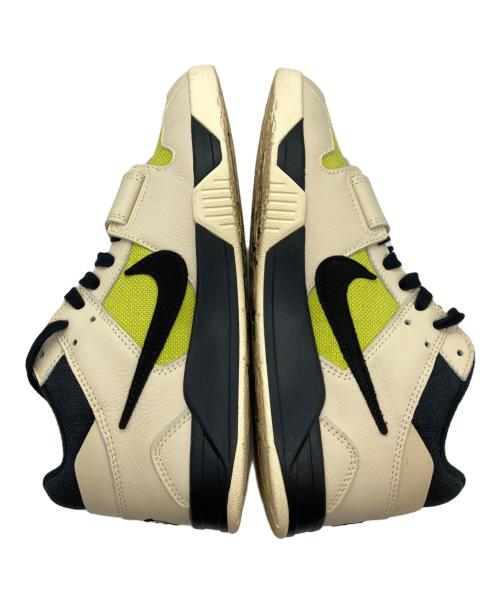 NIKE（ナイキ）NIKE (ナイキ) Travis Scott (トラヴィススコット) ハイカットスニーカー イエロー×アイボリー サイズ:28の古着・服飾アイテム