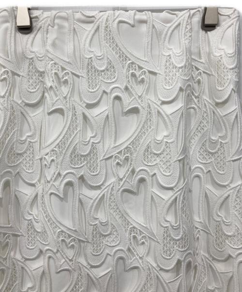 CELFORD（セルフォード）CELFORD (セルフォード) ハートレースタイトスカート ホワイト サイズ:36の古着・服飾アイテム