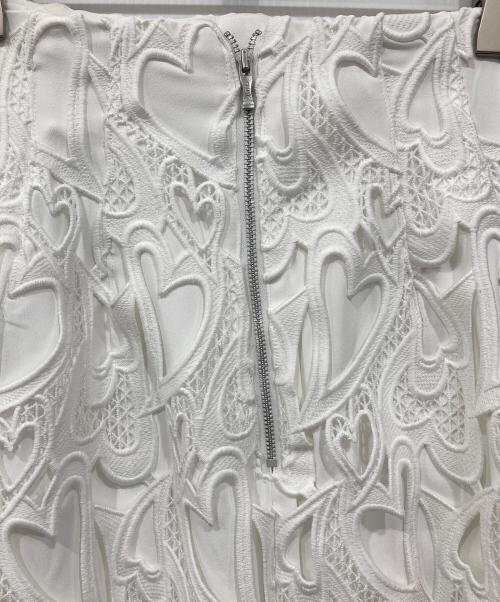 CELFORD（セルフォード）CELFORD (セルフォード) ハートレースタイトスカート ホワイト サイズ:36の古着・服飾アイテム